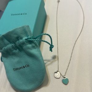 AUTHENTIC TIFFANY & CO. Heart pendant necklace